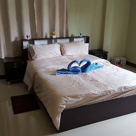 Burnout Guesthouse Pattaya Luaran gambar