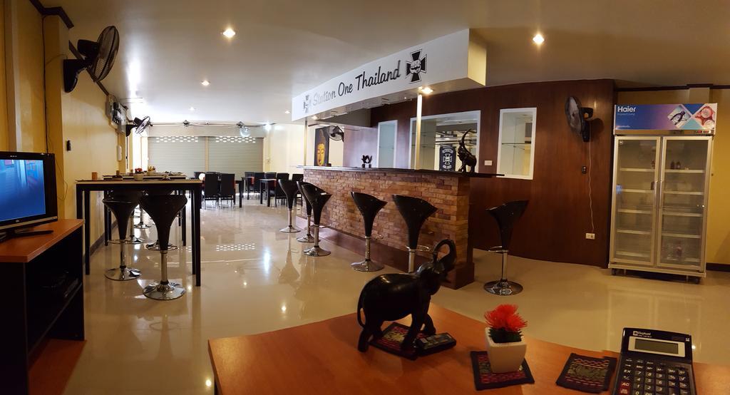 Burnout Guesthouse Pattaya Luaran gambar