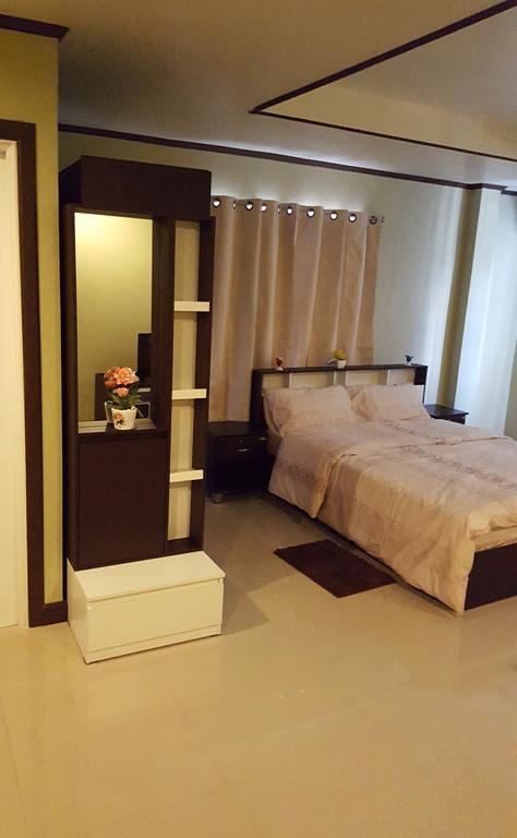 Burnout Guesthouse Pattaya Luaran gambar